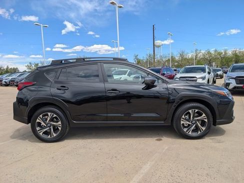 Certified 2025 Subaru Crosstrek 2.0i Premium AWD/4WD image 2