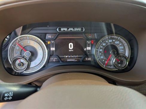 Used 2020 RAM 1500 Limited AWD/4WD image 10