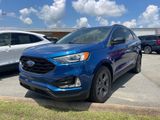 Used 2022 Ford Edge SEL w/ Sport Appearance Package image 3