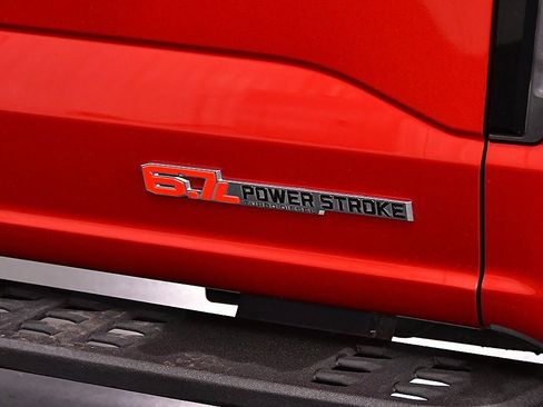 Used 2024 Ford F350 Lariat w/ Lariat Ultimate Package image 11