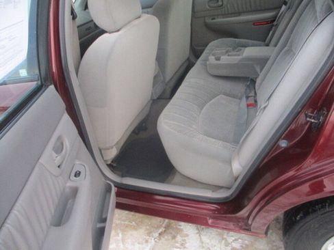 Used 2002 Buick Century Custom w/ Special Edition Pkg image 22