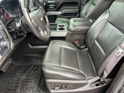 Used 2017 Chevrolet Silverado 1500 LTZ Z71 w/ LTZ Plus Package AWD/4WD image 23