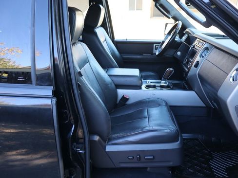 Used 2008 Ford Expedition EL Limited image 24