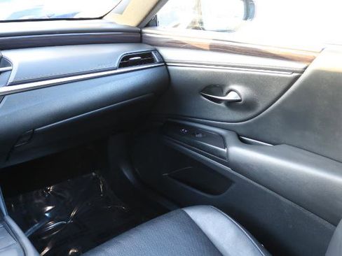 Used 2020 Lexus ES 350 w/ Premium Package image 20