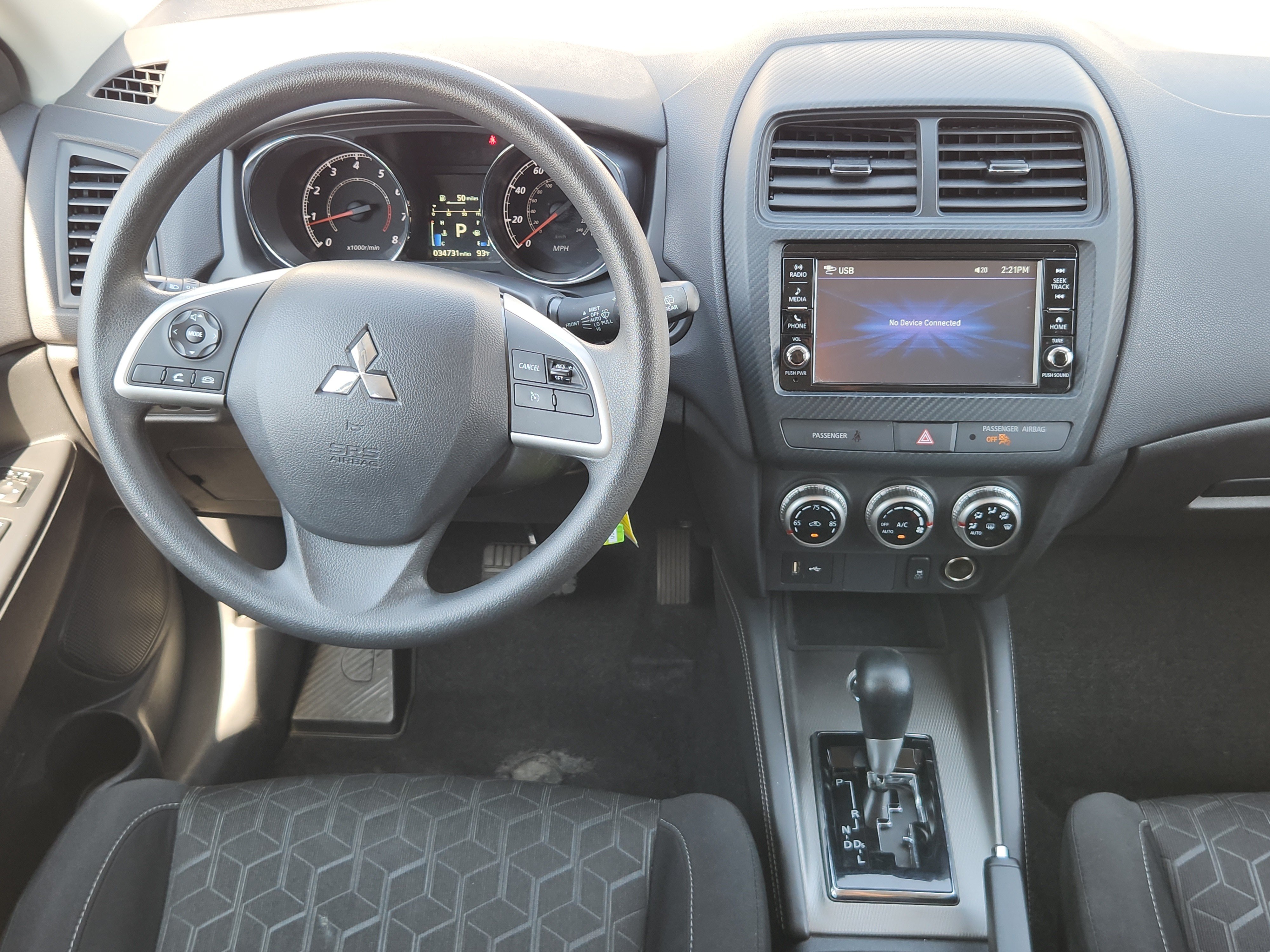 Used 2025 Mitsubishi Outlander Sport ES AWD/4WD image 27