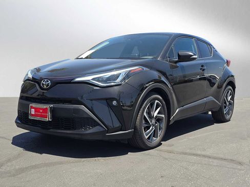 Used 2022 Toyota C-HR Limited FWD image 7