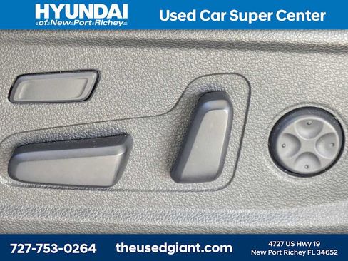 Certified 2023 Hyundai Santa Fe Limited AWD/4WD image 25