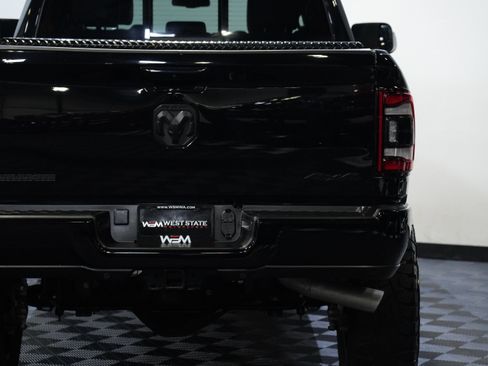Used 2022 RAM 2500 Laramie AWD/4WD image 16