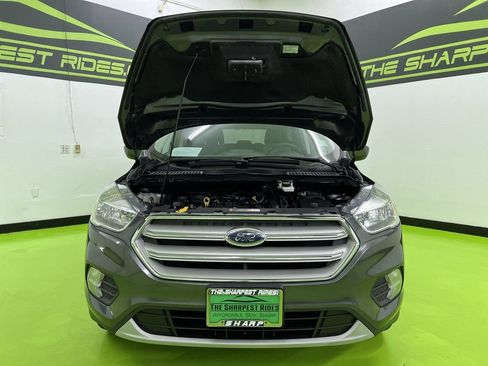 Used 2019 Ford Escape SE AWD/4WD image 4
