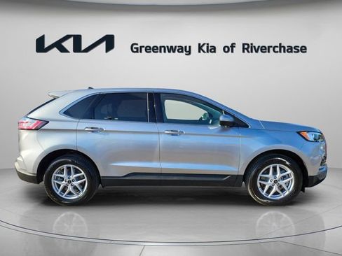 Used 2024 Ford Edge SEL image 6