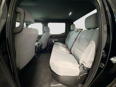 Certified 2025 Toyota Tundra SR5 AWD/4WD image 17