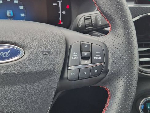 Used 2025 Ford Escape ST-Line AWD/4WD image 15