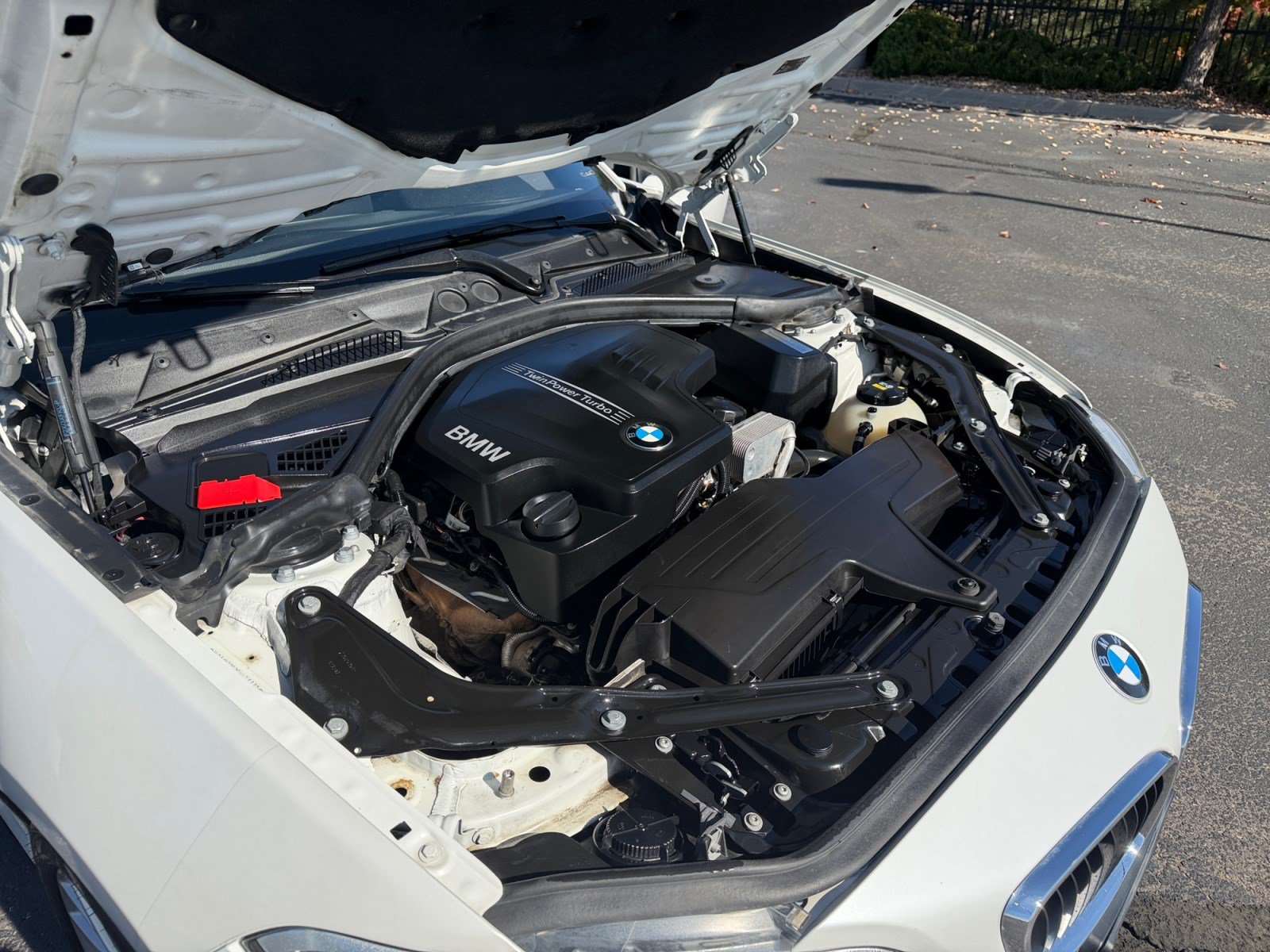 Used 2015 BMW 228i xDrive Convertible AWD/4WD image 21
