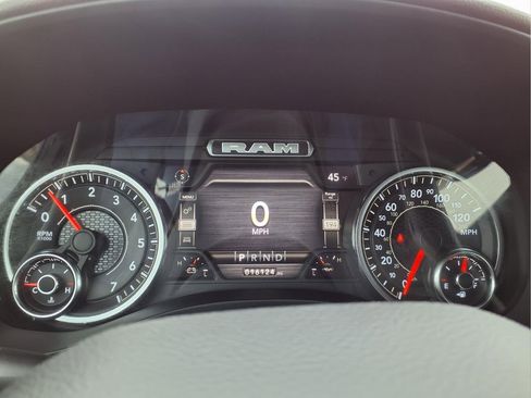 Used 2022 RAM 1500 Big Horn AWD/4WD image 27