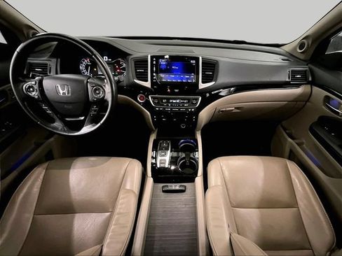 Used 2018 Honda Pilot Elite image 15