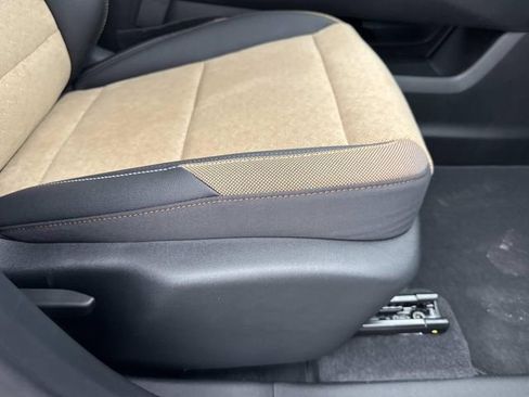 New 2026 Chevrolet Equinox ACTIV FWD image 32