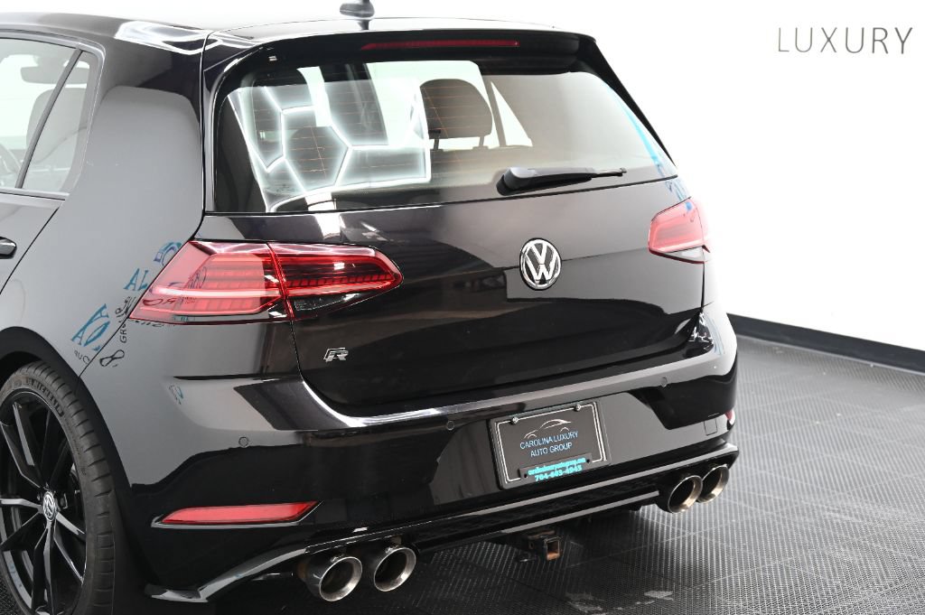 Used 2019 Volkswagen Golf R 4-Door AWD/4WD image 13