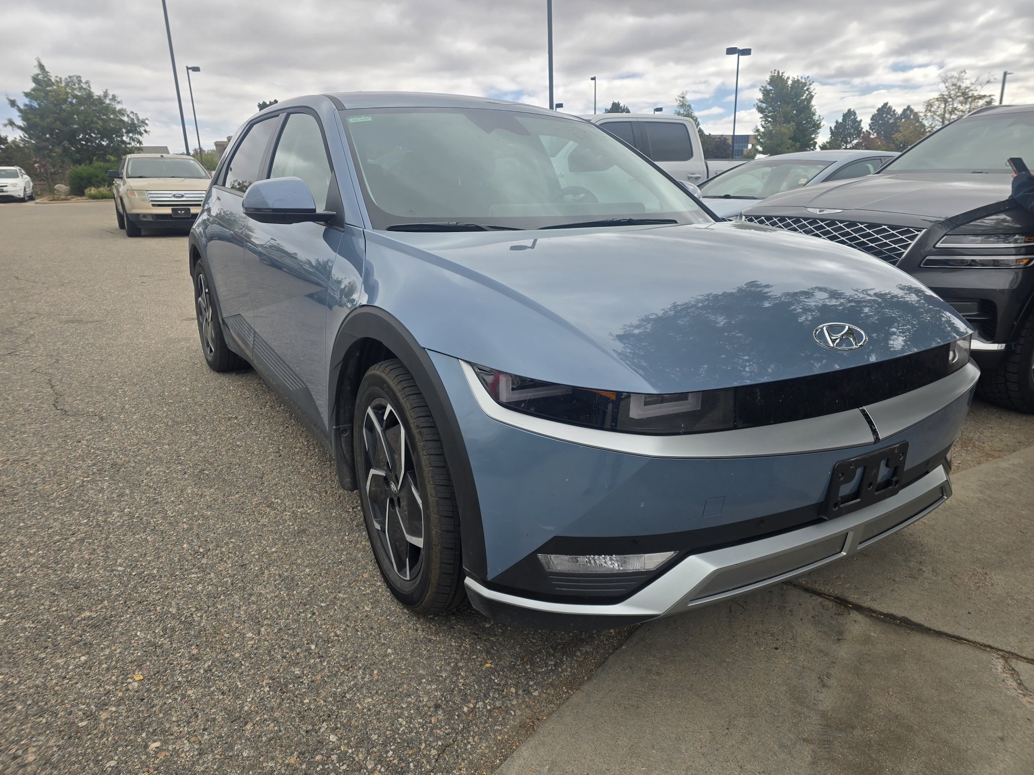 Used 2024 Hyundai Ioniq 5 SEL AWD/4WD image 8