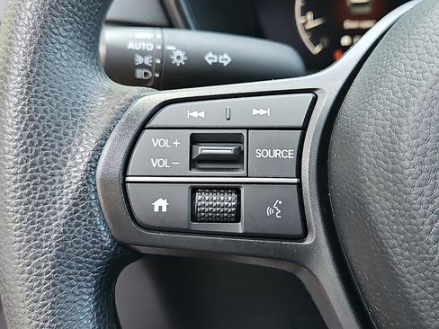 Used 2025 Honda CR-V EX image 23