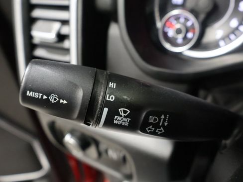 Used 2020 RAM 1500 Laramie image 44