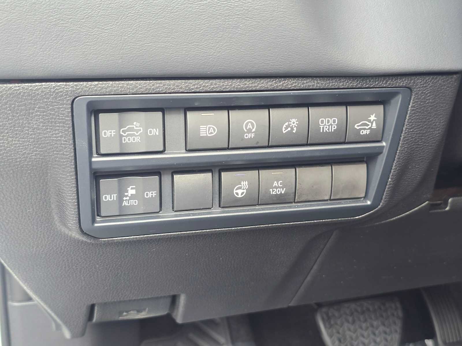 Certified 2026 Toyota Tundra Platinum AWD/4WD image 26
