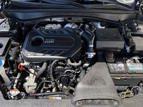 Used 2017 Kia Optima SX FWD image 9
