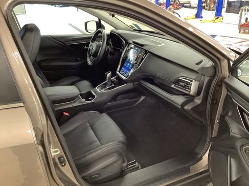 Used 2023 Subaru Outback Limited AWD/4WD image 14