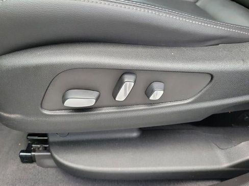 Certified 2022 Cadillac XT6 Sport AWD/4WD image 14