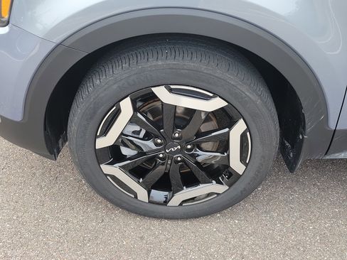 Certified 2025 Kia Telluride S image 39