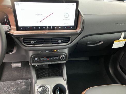 New 2026 Ford Bronco Sport Outer Banks AWD/4WD image 12