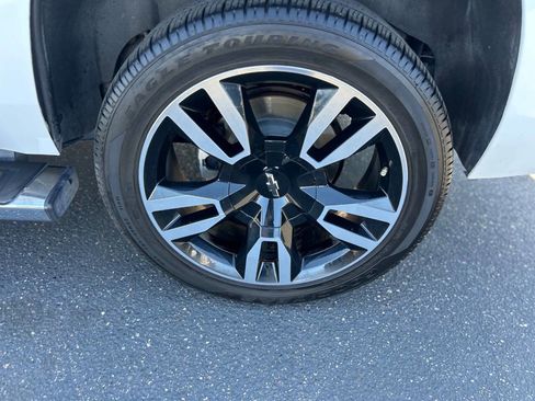 Used 2019 Chevrolet Tahoe LS w/ Max Trailering Package RWD image 8