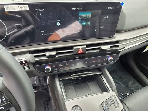 New 2026 Kia Sportage SX Prestige AWD/4WD image 9