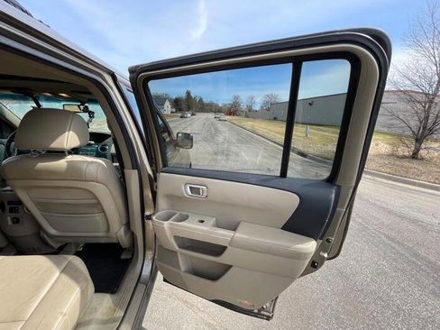 Used 2010 Honda Pilot EX-L image 30