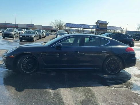 Used 2014 Porsche Panamera 4S image 4