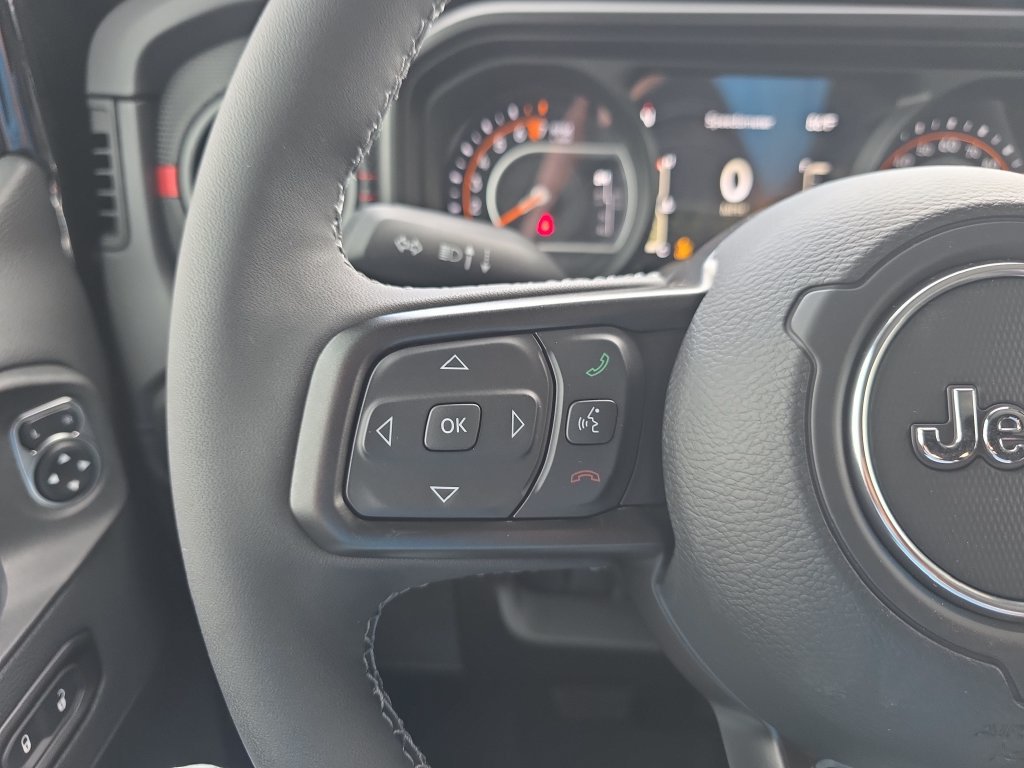 New 2026 Jeep Gladiator Rubicon AWD/4WD image 19