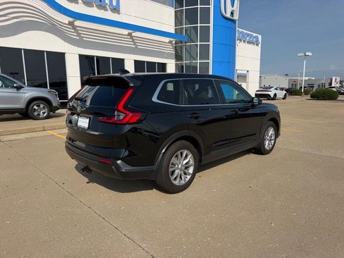 Used 2023 Honda CR-V EX image 2