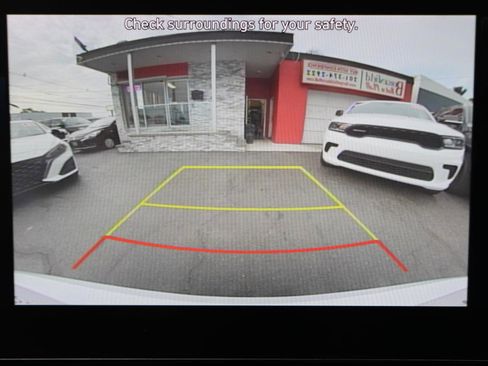 Used 2024 Hyundai Elantra SEL FWD image 29