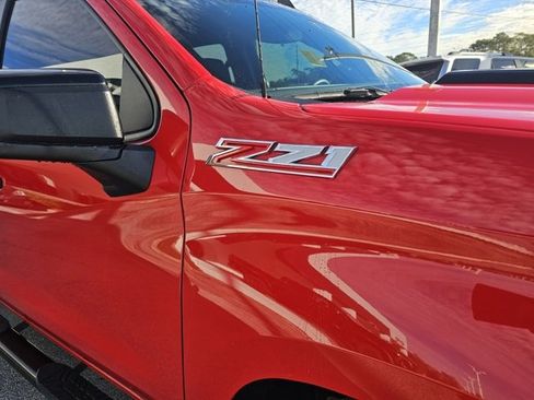 Used 2024 Chevrolet Silverado 1500 LT Trail Boss w/ Convenience Package II image 11