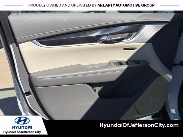 Used 2021 Cadillac XT6 Premium Luxury AWD/4WD image 17