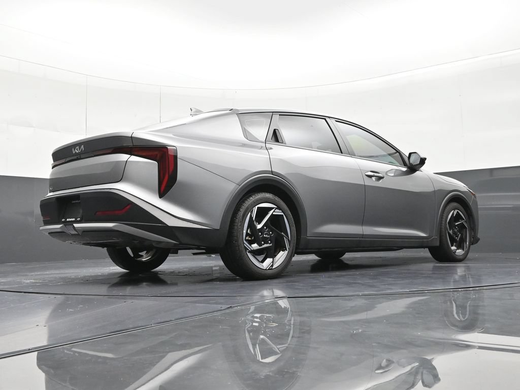 Used 2025 Kia K4 EX FWD image 27