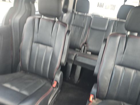 Used 2019 Dodge Grand Caravan GT FWD image 6