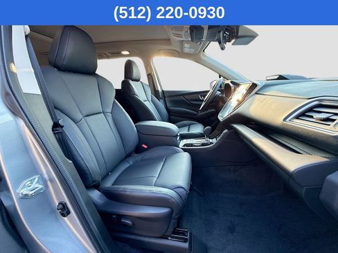 New 2025 Subaru Ascent Limited image 38