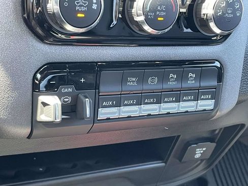 New 2026 RAM 3500 Tradesman w/ Chrome Appearance Group A AWD/4WD image 37
