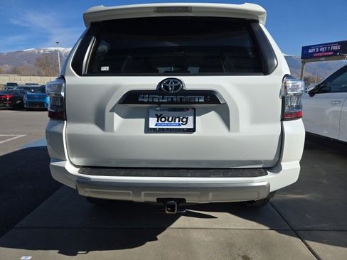 Used 2023 Toyota 4Runner TRD Off-Road image 6