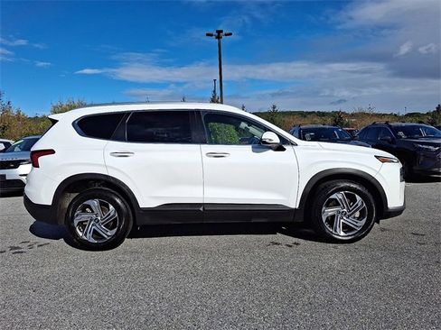 Used 2023 Hyundai Santa Fe SEL image 7