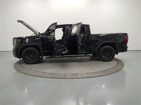 Used 2023 GMC Sierra 1500 Elevation image 12