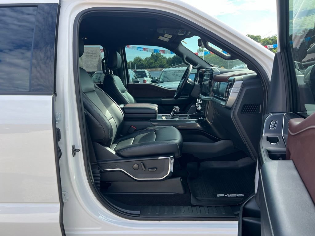 Used 2023 Ford F150 Lariat AWD/4WD image 23