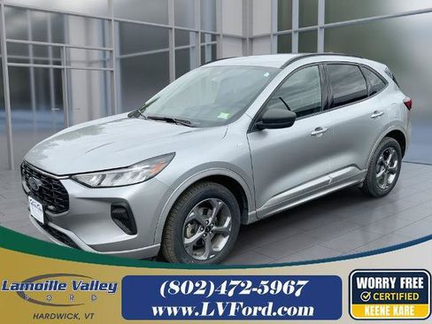 Certified 2023 Ford Escape ST-Line w/ Tech Pack #1 AWD/4WD image 1