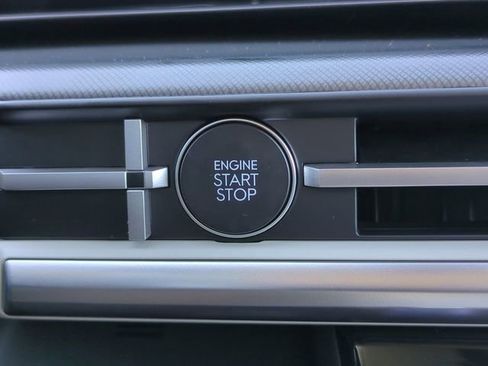 New 2026 Hyundai Santa Fe SE image 24