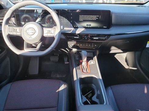 New 2026 Nissan Kicks SR w/ Cold Weather Package AWD/4WD image 16